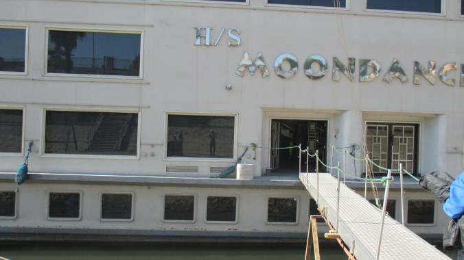 Our embarkation, through the derelict Moondance. 